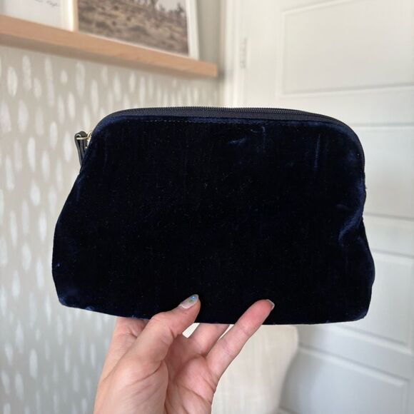 Kate Spade Midnight Blue Velvet Clutch - Picture 3 of 4